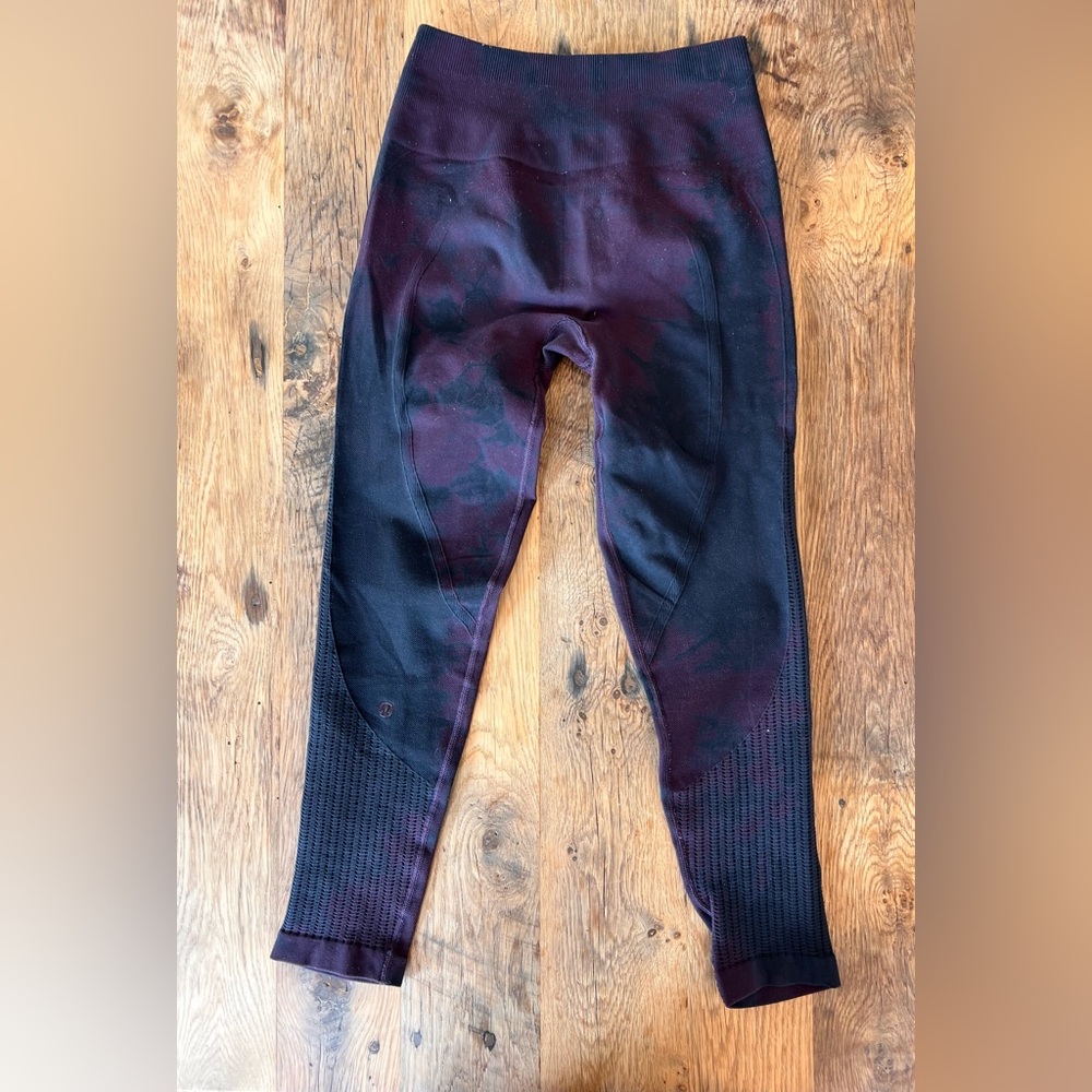 Lululemon Black and Purple Leggings